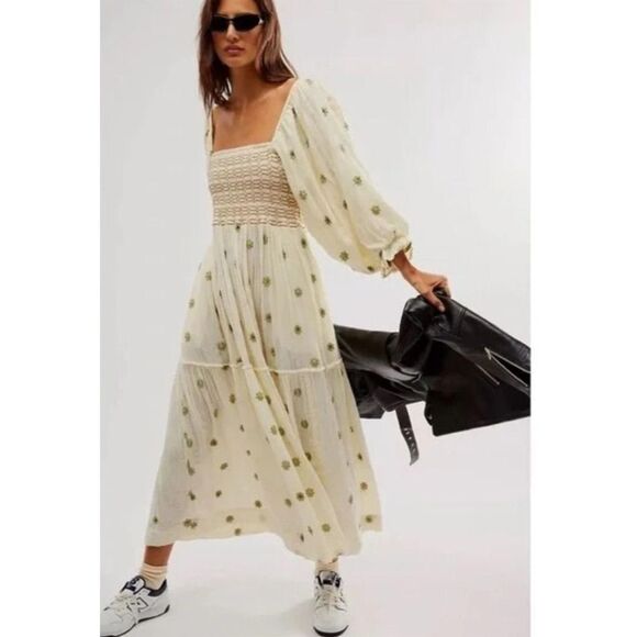 Free people Dresses & Skirts - EUC Free People Women's Dahlia Embroidered Dress size small $168 SOLD OUT